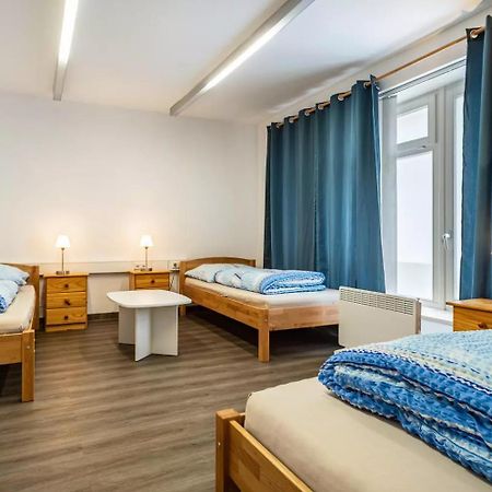 Nguyen Le 3 Schlafzimmer, 7 Bette,Dusche, 2 Wc , Kueche Ab 2 Uebernachtungen Нойкирх Экстерьер фото
