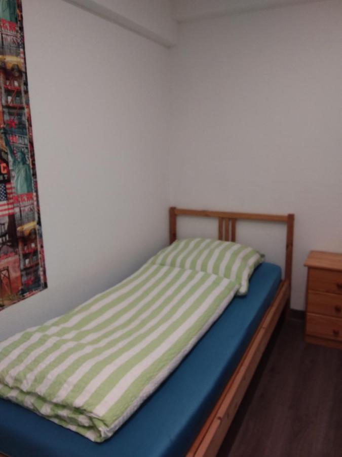 Nguyen Le 3 Schlafzimmer, 7 Bette,Dusche, 2 Wc , Kueche Ab 2 Uebernachtungen Нойкирх Экстерьер фото