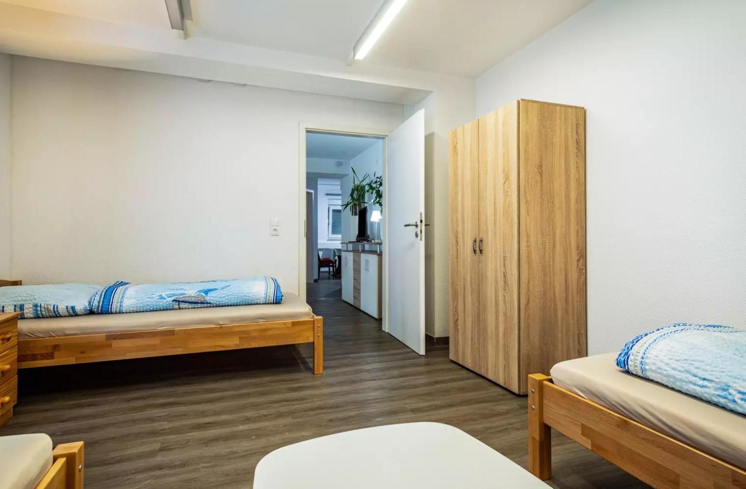 Nguyen Le 3 Schlafzimmer, 7 Bette,Dusche, 2 Wc , Kueche Ab 2 Uebernachtungen Нойкирх Экстерьер фото